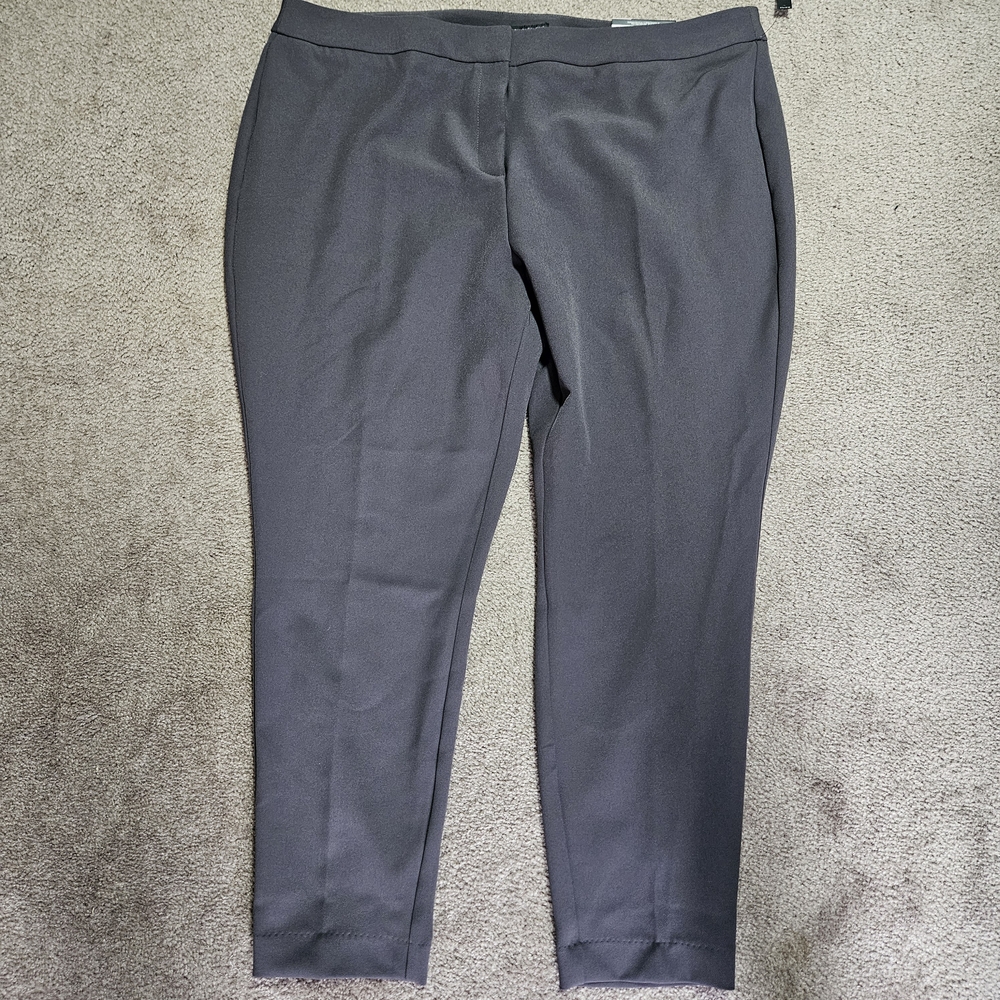 Wothingyon Woman Curvy Fit Slim Leg Gray Women's Trousers